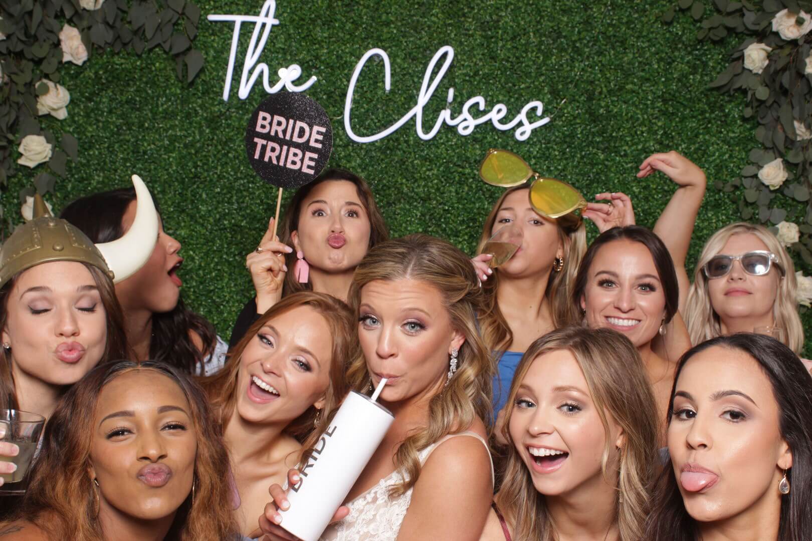 How to Choose the Right Backdrop for Your Photo Booth Rental | Lafayette Photo Booth | Ohh Snap